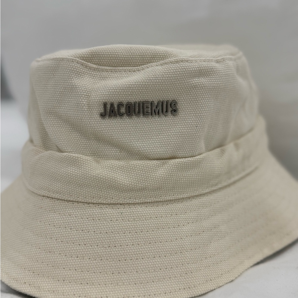 Jacquemus Beige Bucket Hat